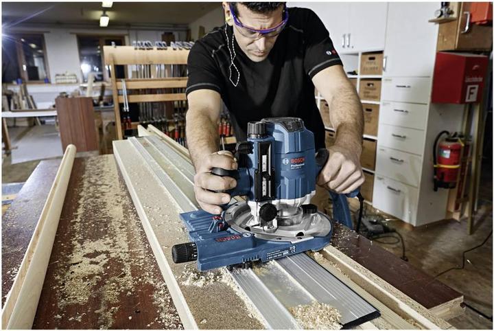 Produktbild Bosch Professional Oberfräse GOF 1250 CE, mit L-BOXX