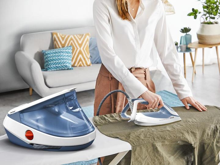 Actual product image Tefal GV9710E0 Pro Express (3000 W, 580 g/min)