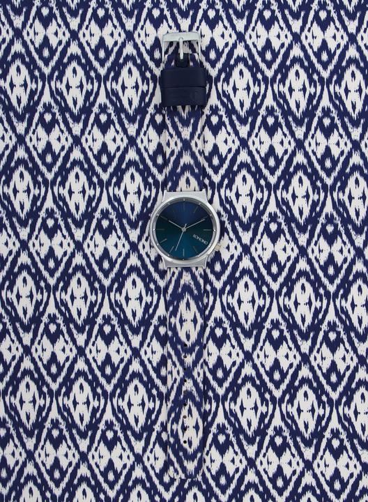 Image du produit Komono The Wizard Print Series Batik Blues (Montre analogique)