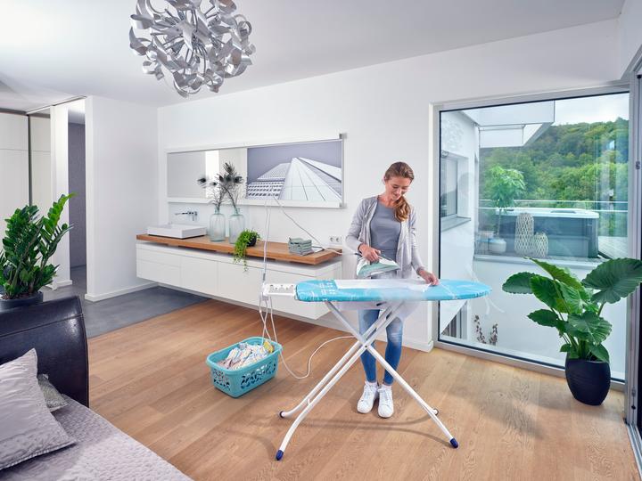 Actual product image Leifheit AirBoard M Compact Plus' ironing board (120 x 38 cm)