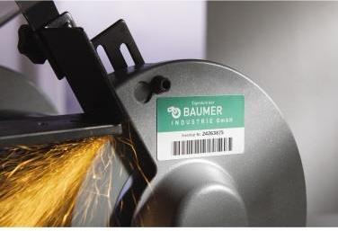 Actual product image Avery Ultra-resistant film labels