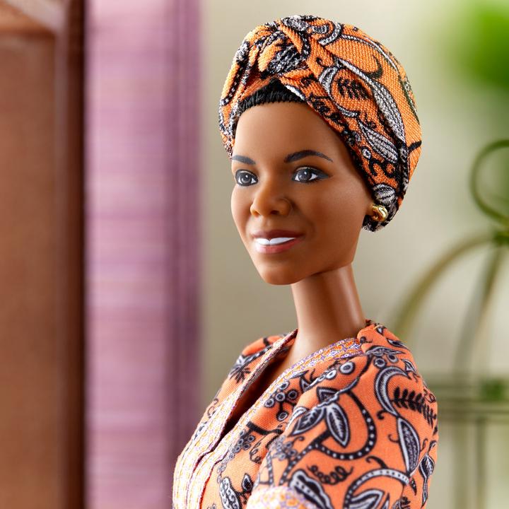 Immagine prodotto Barbie Maya Angelou, La Bambola Che Ispira Le Donne