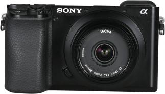 Produktbild Laowa 10mm 1:4 Pancake Sony E-Mount (APS-C) schwarz (Manual Focus) (Neuheit) (Sony E, APS-C / DX)