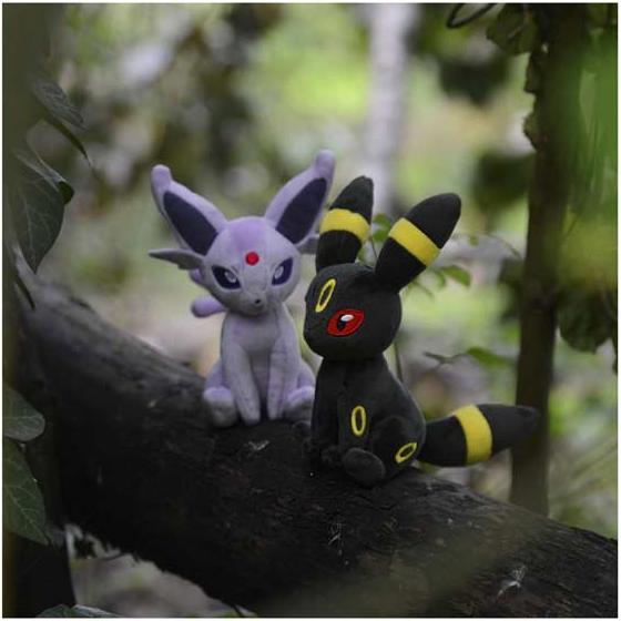 Produktbild Pokémon Umbreon Sitting Cuties Plush (15 cm)