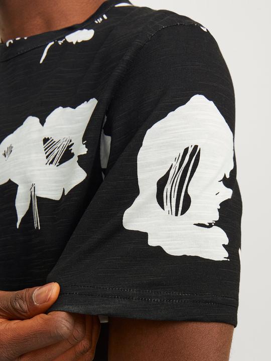 Actual product image Jack & Jones All Over Print Round Neck T-shirt T-shirt (XS)