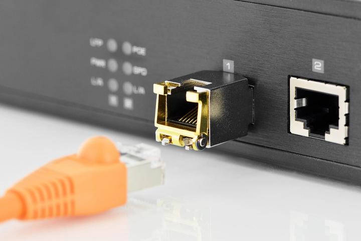 Produktbild Digitus Mini GBIC Kupfer SFP Modul, 10 Gbps, RJ45