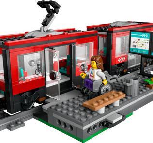 Produktbild LEGO Strassenbahn mit Haltestelle (60423, LEGO City)