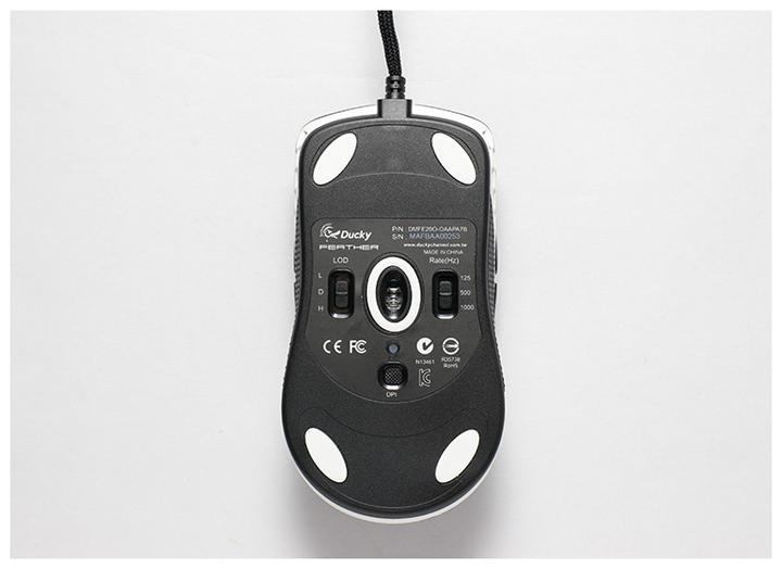 Actual product image Ducky Feather (Cable)