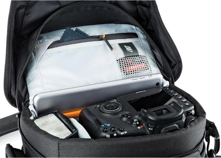 Produktbild Lowepro Nova 160 AW II (Kamera Schultertasche, 8.50 l)