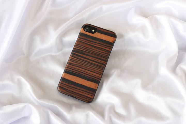 Actual product image Man.Wand &WOOD case for iPhone 7 (Apple iPhone 7)