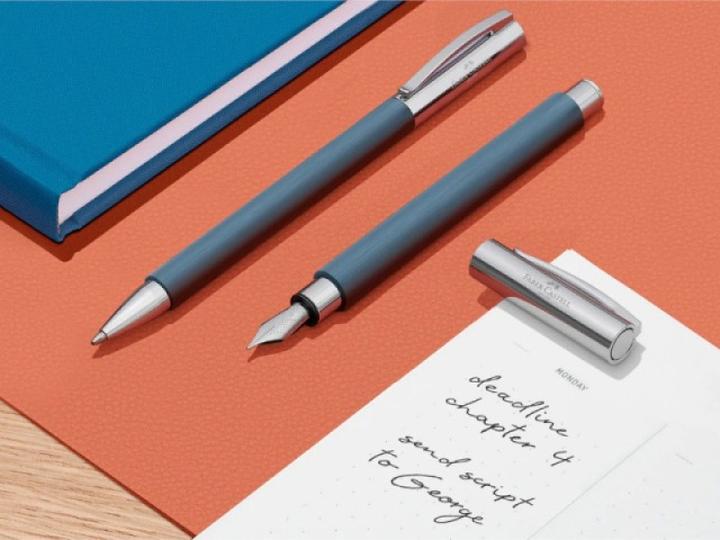 Actual product image Faber-Castell Fountain pen Ambition blue M (Blue)