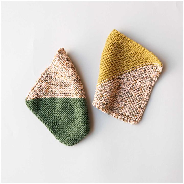 Actual product image Rico Design Wool Creative Cotton Aran 50 g, Powder (85 m)