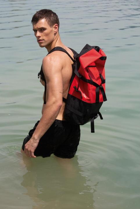 Actual product image Kimood Waterproof backpack with compression straps