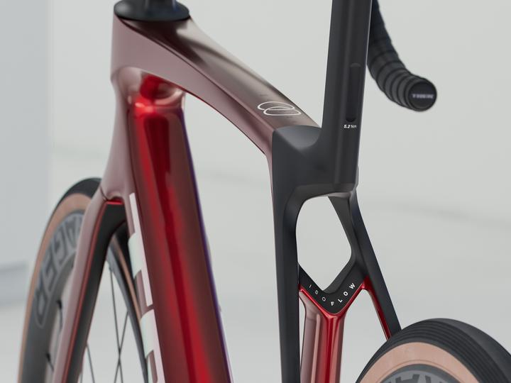 Actual product image Trek Madone SL 6 Gen 8 (53 cm)