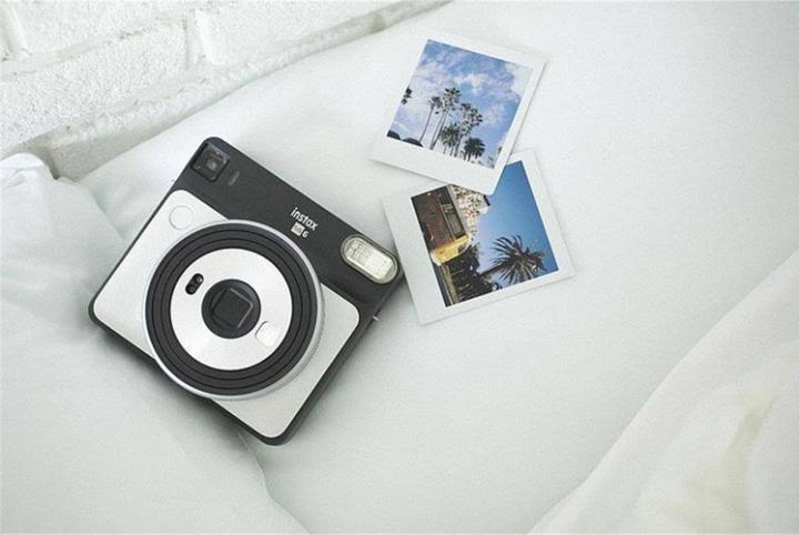 Produktbild Fujifilm Instax Square 10 Blatt 2-Pack (Instax SQ10, Instax Square SQ6, Instax Square SQ10)