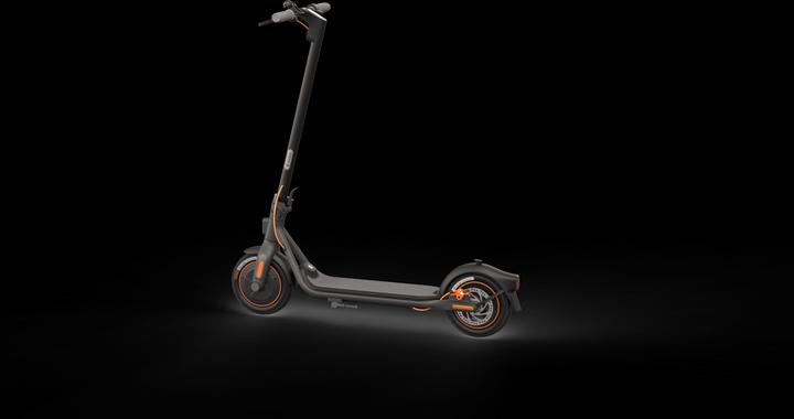 Produktbild Segway-Ninebot F40D (20 km/h, 40 km, 350 W)