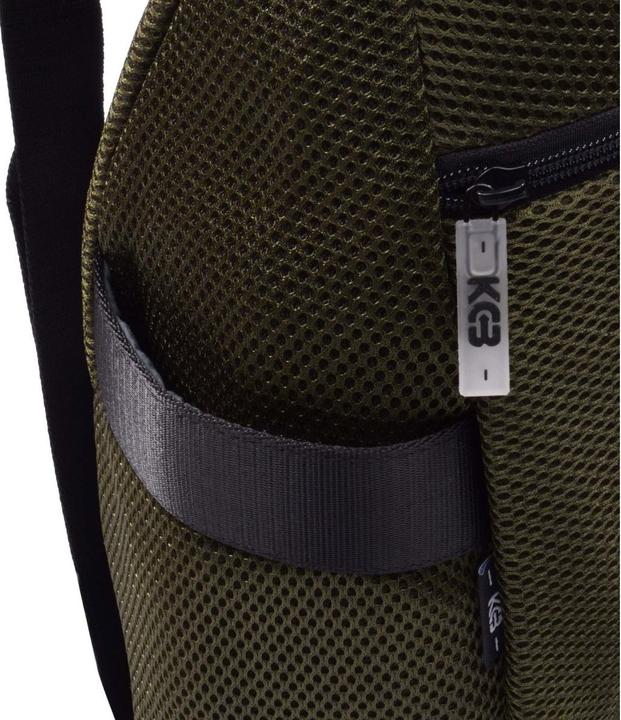 Produktbild KCB Mittelgrosser Anti-Diebstahl Rucksack 3D