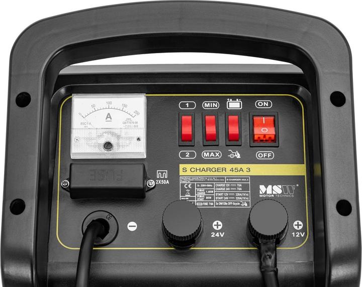 Produktbild MSW Auto Batterieladegerät Kfz Pkw Ladegerät Autobatterie Starthilfe 12 / 24 V 70 A (12V, 24V, 70 A)