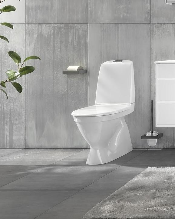 Actual product image Villeroy & Boch Toilet NAUTIC c+ 1500hf without rim flush + seat