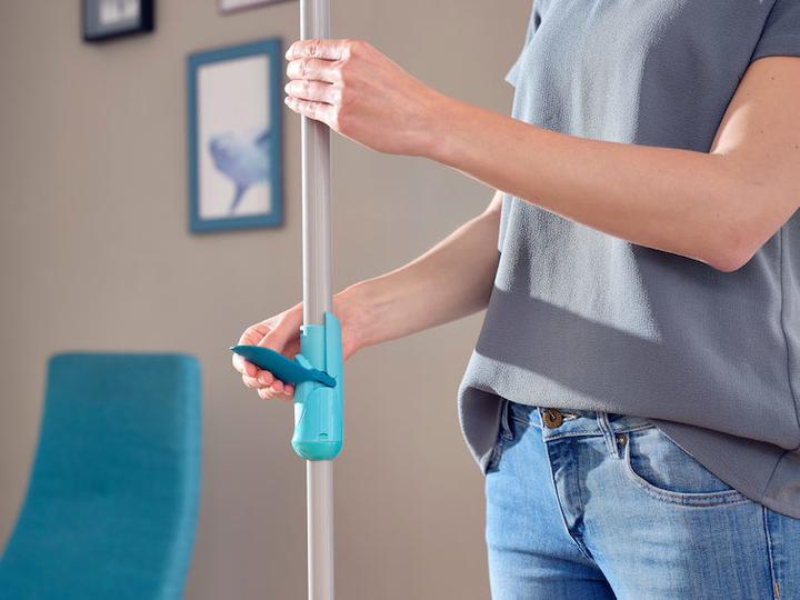 Productafbeelding Leifheit CLEAN TWIST Ergo Disc Mop Set (1 Pcs.)