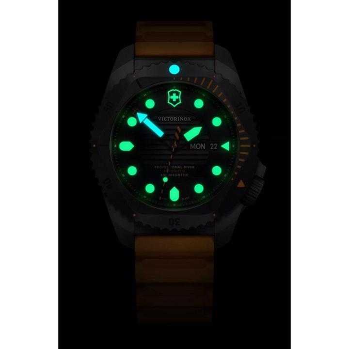 Immagine prodotto Victorinox Dive Pro Automatic (Orologio sub, 43 mm)