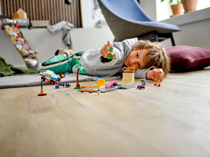 Produktbild LEGO Skate Park (60290, LEGO City)