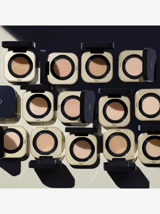 Produktbild Clé De Peau Cushion Foundation Natural O30 (O30 - Medium Ocher)