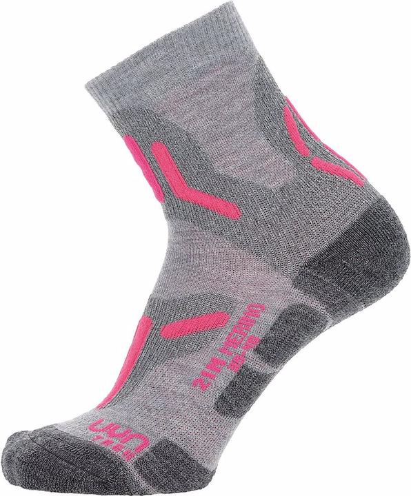 Pink, Grigio chiaro