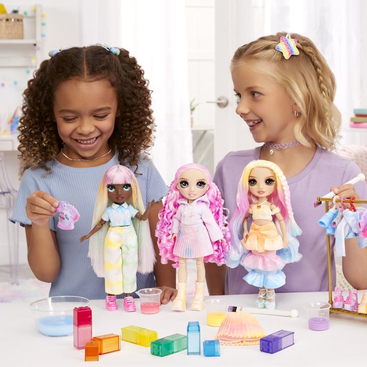 Actual product image MGA Rainbow High Water Color Dolls Green Eyes