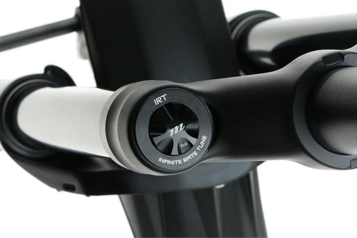 Actual product image Manitou Mezzer Pro (180 mm, Air)