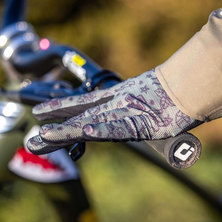 Actual product image Muc-Off Lightweight Mesh Ride Gloves (L)