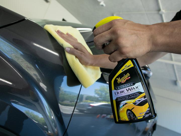 Actual product image Meguiar's Ultimate Quik Wax (450 ml)