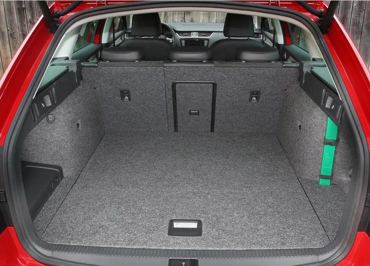 Actual product image ProPlus Trunk tray for Skoda Octavia station wagon from 2013 to 2020 (raised loading area)