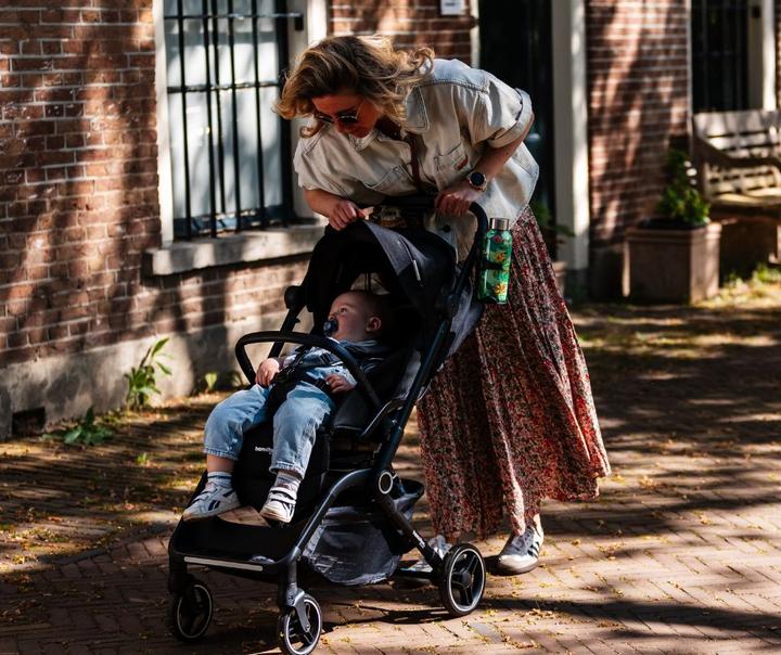 Produktbild Hamilton by yoop Kinderwagen T1 Schwarz – Premium Buggy mit MagicFold™ 360Grad drehbar