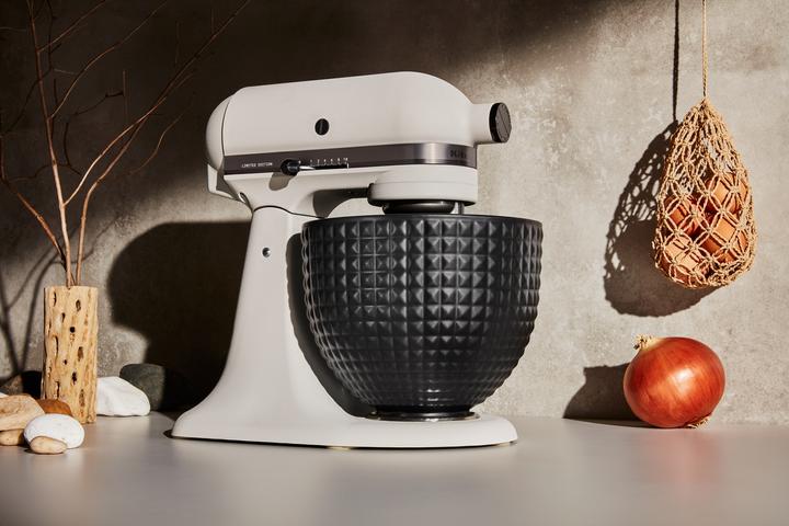Actual product image KitchenAid KSM180 Light and Shadow (300 W)