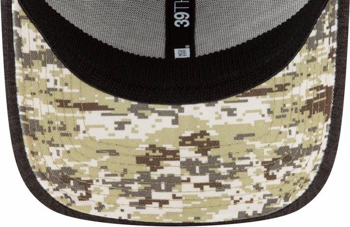 Actual product image New Era 39Thirty NFL Teams Salute To Service 2020 (S/M)