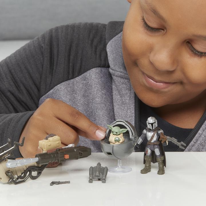 Immagine prodotto Hasbro Star Wars Mission Fleet- The Mandalorian Child Duel for the Bounty