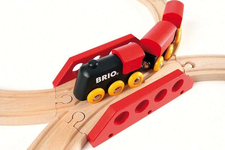 Actual product image Brio Classic Track Eight Set