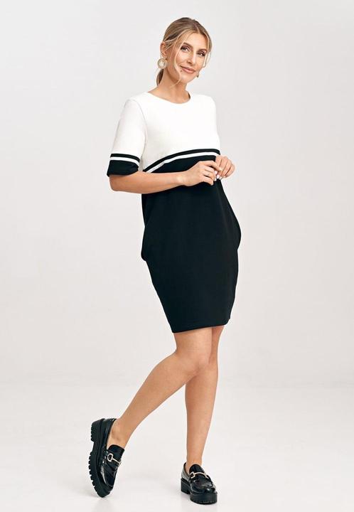 Actual product image Figl Everyday dress model (XXL)