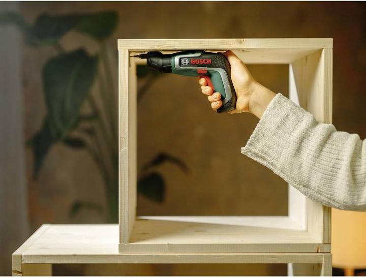 Produktbild Bosch Home & Garden IXO 7 Bit-Set (Akkubetrieb)