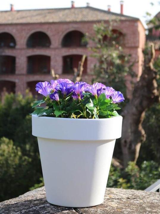 Actual product image Newgarden MAGNOLIA 60 LED illuminated flower pot, large round planter, outdoor E27 ø57x57cm IP65