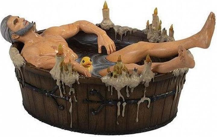 Actual product image Dark Horse Witcher 3 - Wild Hunt: Geralt in Bathtub