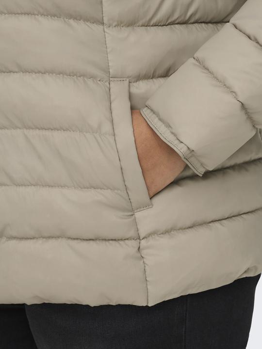 Actual product image Only Short Curvy Quilted Jacket (M)