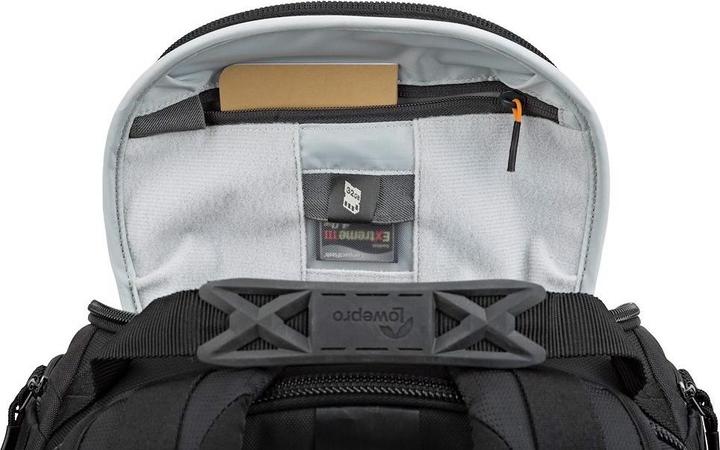 Actual product image Lowepro ProTactic BP 450 AW Green Line (Photo backpack, 25 l)