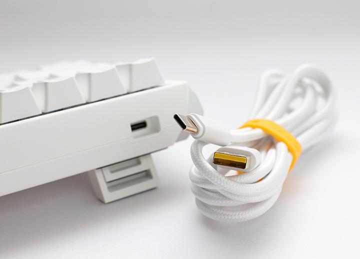 Actual product image Ducky One 3 Classic Pure White SF Gaming Keyboard, RGB LED - MX-Brown (US) (US, Cable)