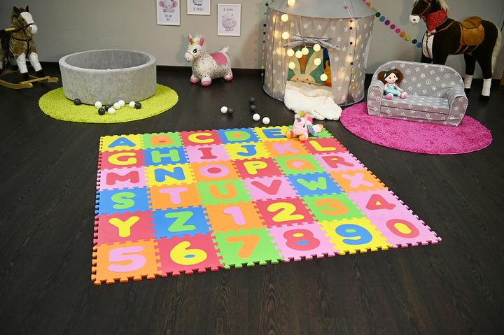 Immagine prodotto Knorrtoys Alfabeto e numeri (30 x 30 cm)