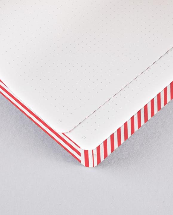 Image du produit Nuuna Carnet de notes Graphic L On-Off 22 x 16.5 cm, Dot, rouge/blanc (22 x 16,5 cm, Pointillés, Couverture souple)