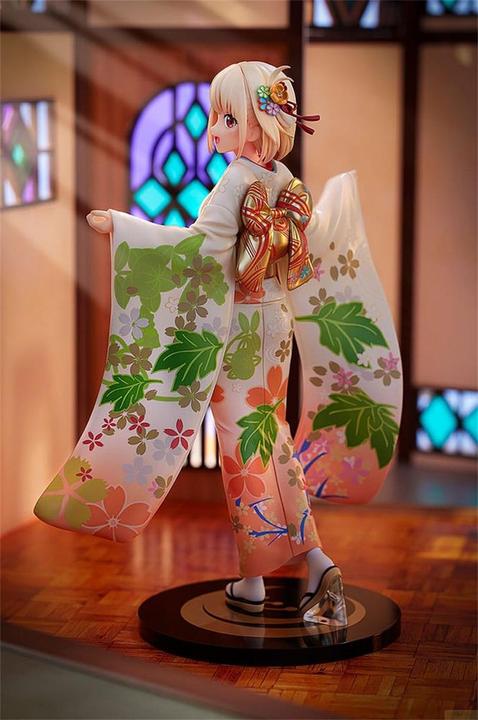 Actual product image Kadokawa Lycoris Recoil Statue 1/7 Chisato Nishikigi haregi Ver. 23 cm