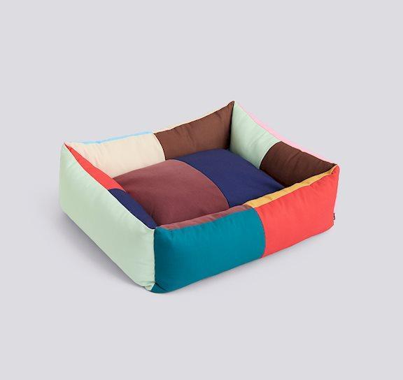 HAY - Dogs Bed Medium H26 x W65 x L78 (Dog)