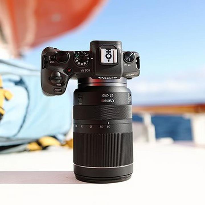 Produktbild Canon EOS RP Kit (24 - 200 mm, 27.10 Mpx, Vollformat)
